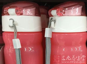 保溫杯使用誤區(qū) 泡茶裝果汁請(qǐng)慎重